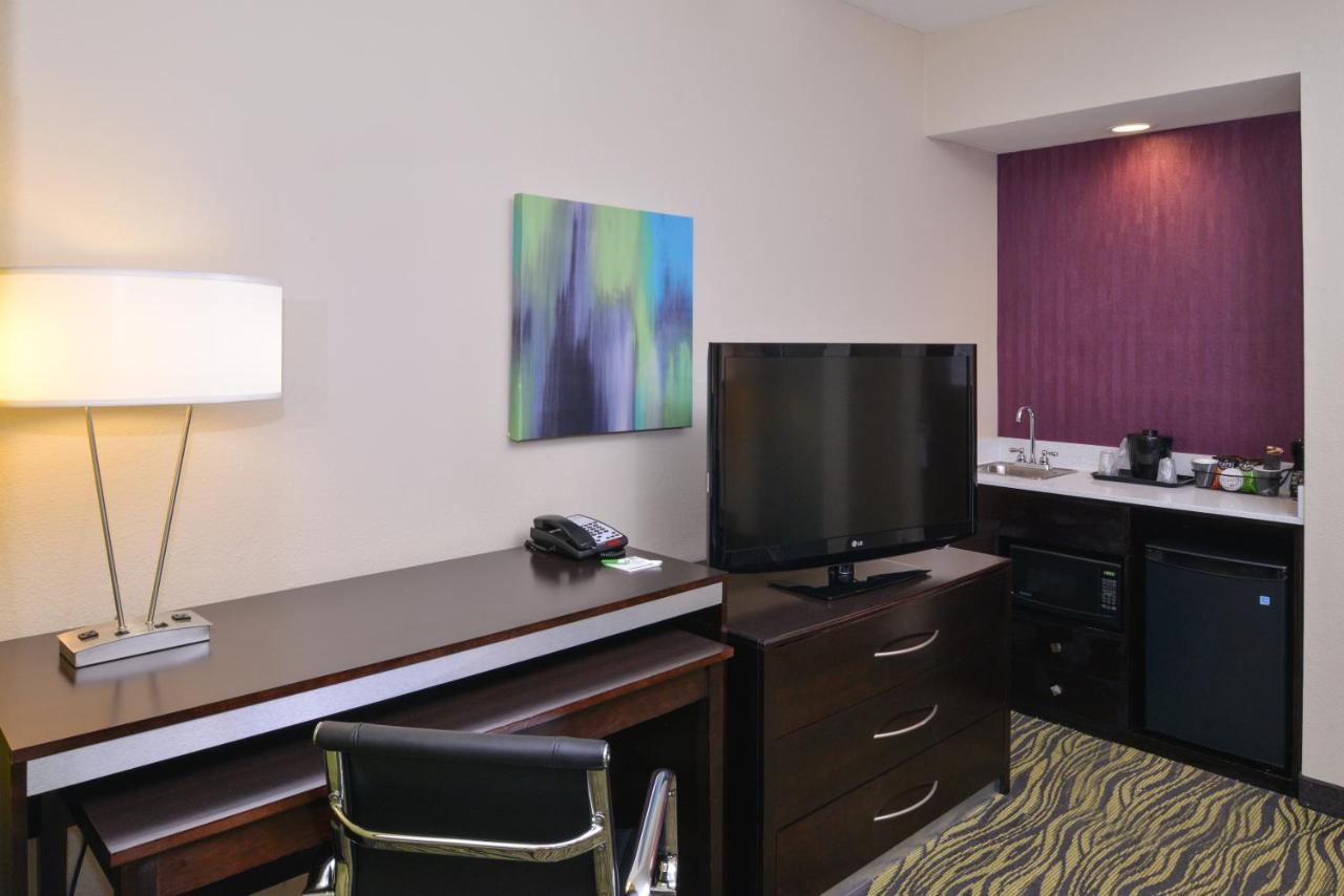 Holiday Inn Little Rock West - Chenal Pkwy, An Ihg Hotel Екстер'єр фото