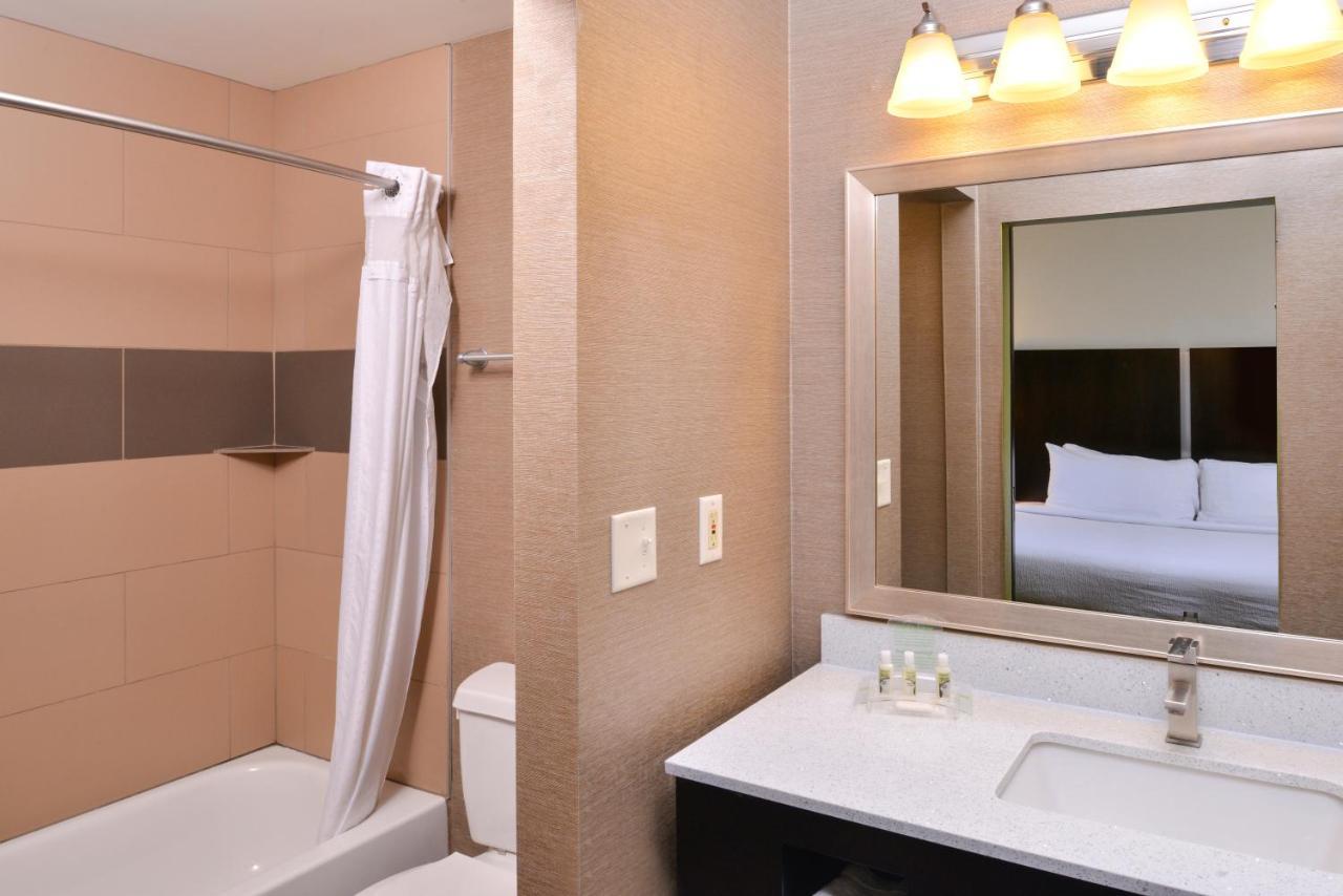 Holiday Inn Little Rock West - Chenal Pkwy, An Ihg Hotel Екстер'єр фото
